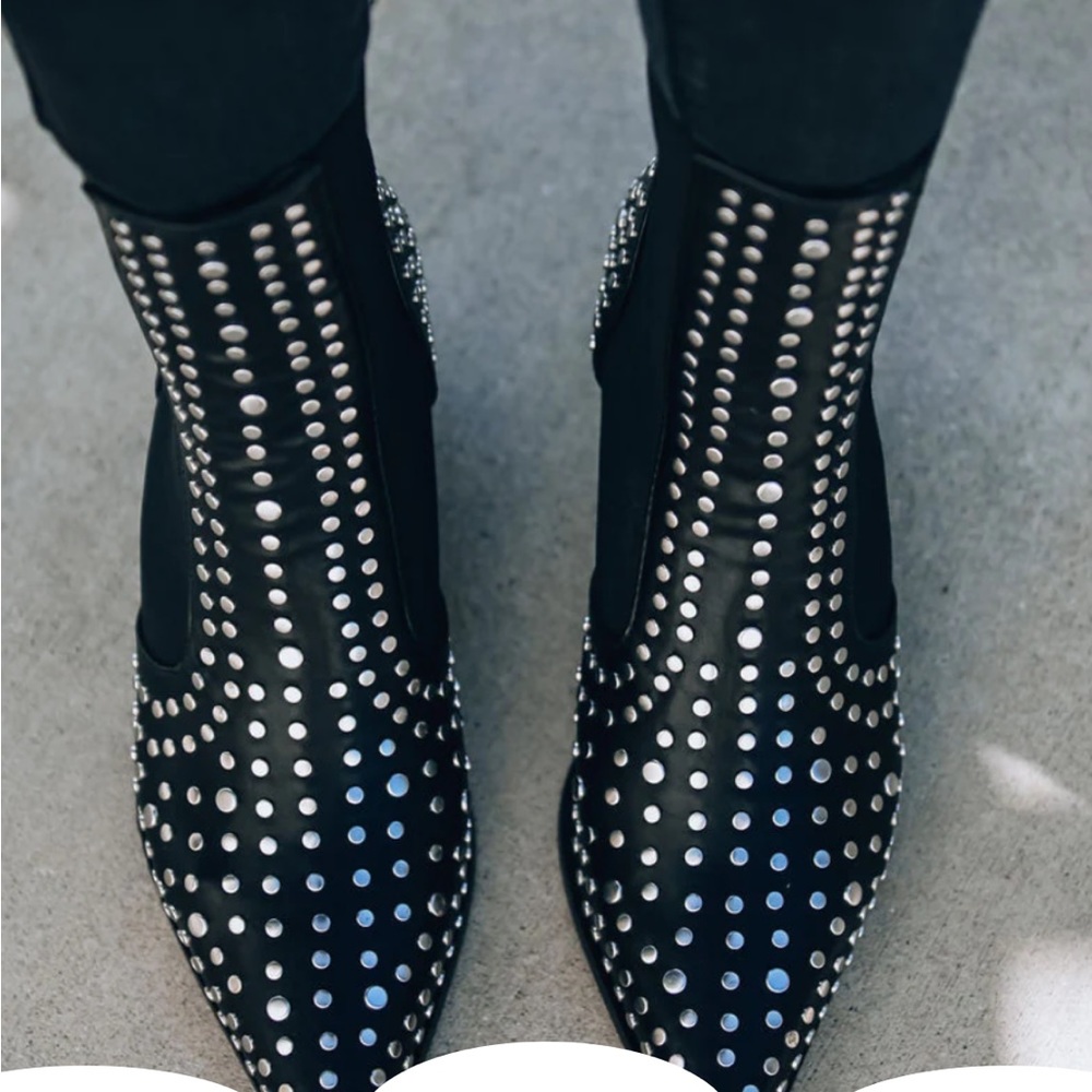 Studded Heel Chelsea Boot